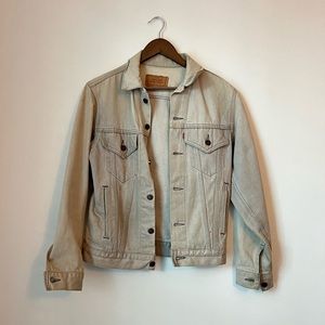 Levi's Vintage White/Cream Denim Jacket